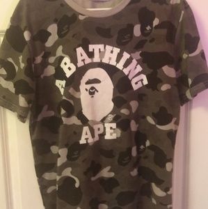 A bathing ape tee XL